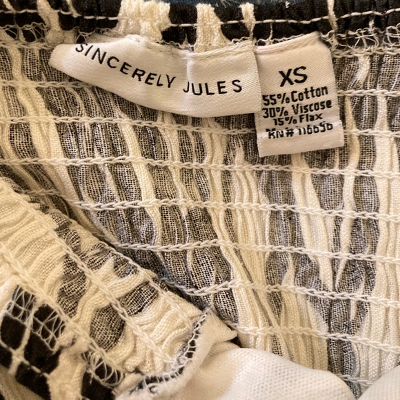 Black and white sundress - Picture 4 of 4